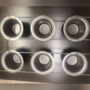 Nonstick 6-Cup Muffin Pan - Gray
